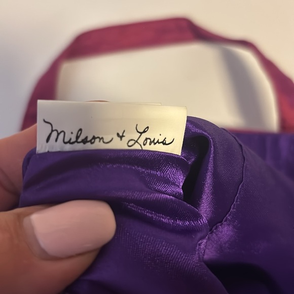 MILSON & LOUIS BRAND SILK HAND BAG EMBROIDERY AND SEQUIN DESIGN
GORGEOUS COLORS - Picture 9 of 12